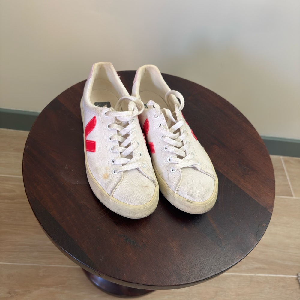 Veja Women's Canvas Sneakers - Picture 3 of 7